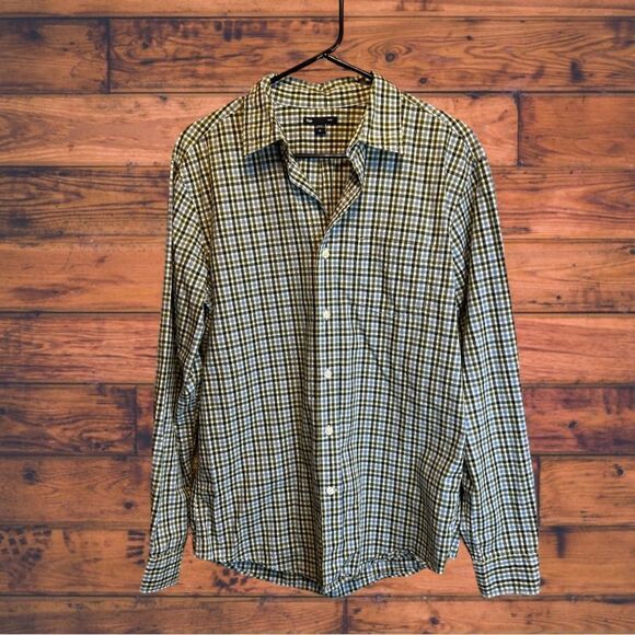 5 for $25🔥Medium Gap Button Front Collared Long Sleeve Shirt - Picture 1 of 6